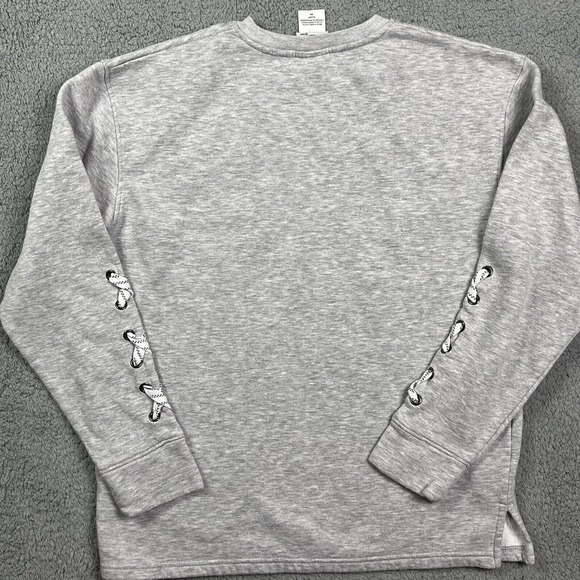 Minnesota‎ Wild Crewneck Sweater Gray Hockey Laces Sweatshirt NHL Size Small - Picture 5 of 7